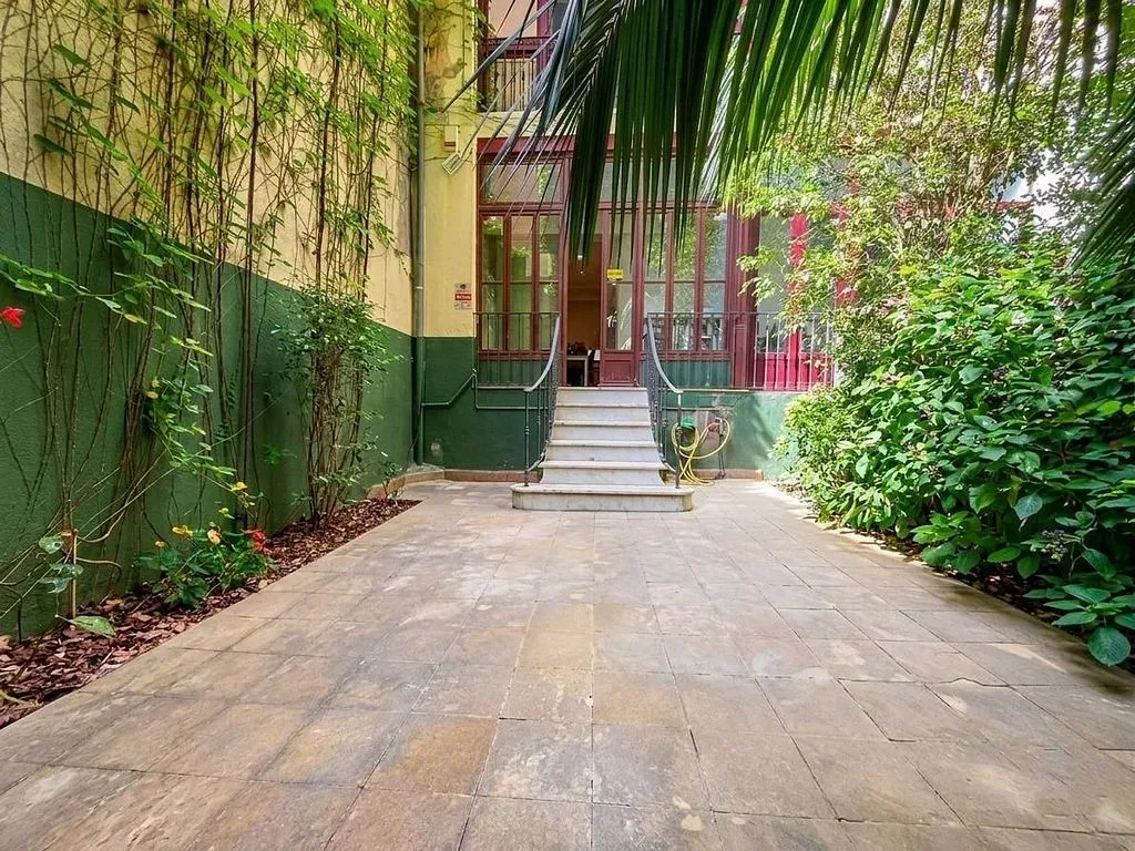 Giardino - Penthouse with Terrace in La Dreta de l'Eixample