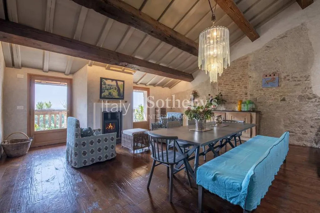 Salle à manger - Restored Attic Apartment with Panoramic Terrace in Asolo