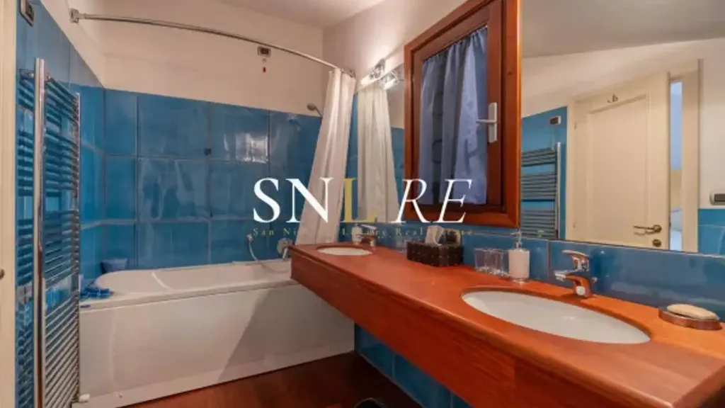 Bagni - Rustic Attico with Terraces in Florence
