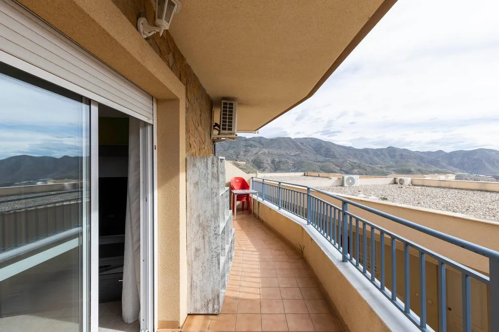 Rõdu - Furnished Apartment with Golf View in La Envía
