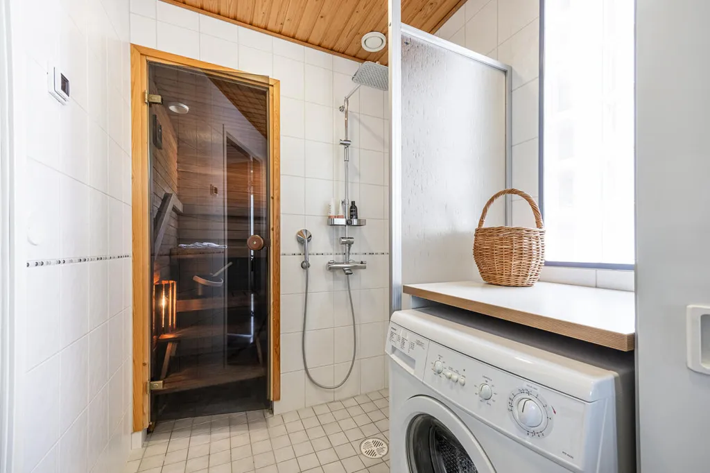 Salles de bain - Two-Bedroom Cottage with Sauna in Sastamala