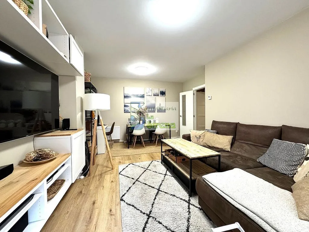 Séjour - Apartment with Pool and Terrace in Cotolino