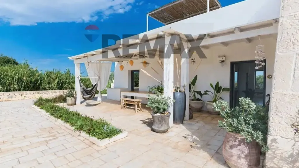Terrasse - Villa with Pool and Sea View in Carovigno