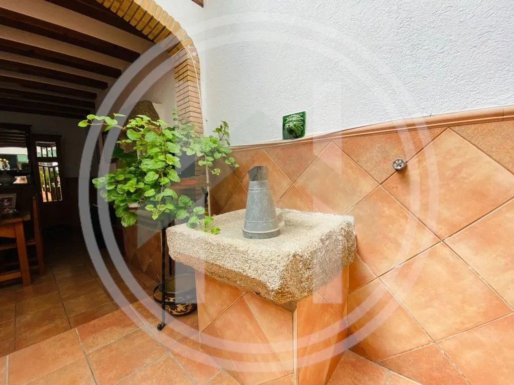 Jardin - Historic House with Garden in Cardedeu Centre