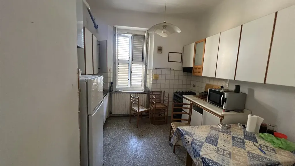 Cuisine - Three-Bedroom Apartment in Ancona