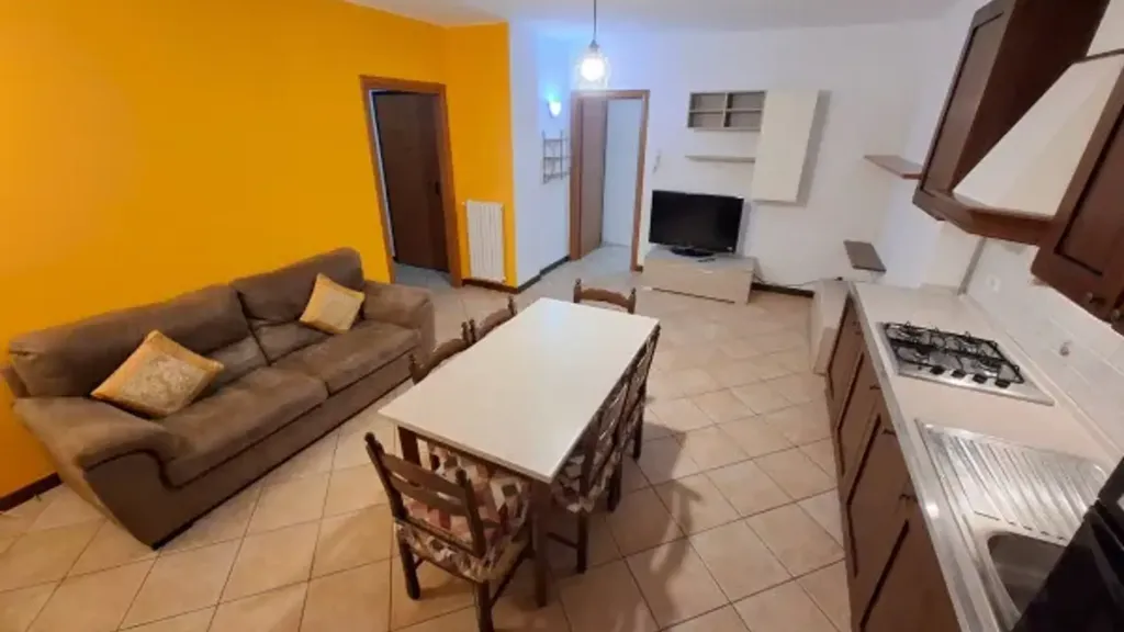Dining Room - Furnished Flat with Kitchen in Bregnano