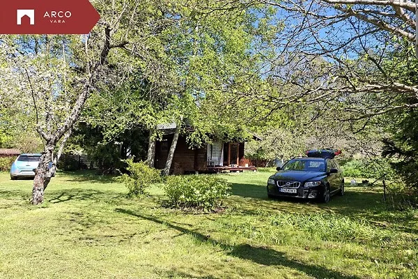 Aed - Cottage with Garden near Harju County Coast