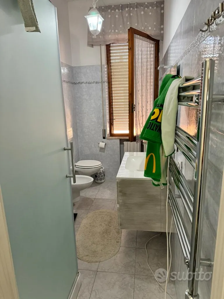 Bathrooms - Attic-Style Villa Apartment with Terrace in Villa