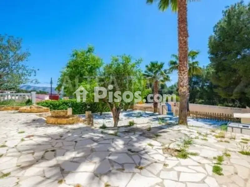 Giardino - Mediterranean Villa with Pool in La Nucía