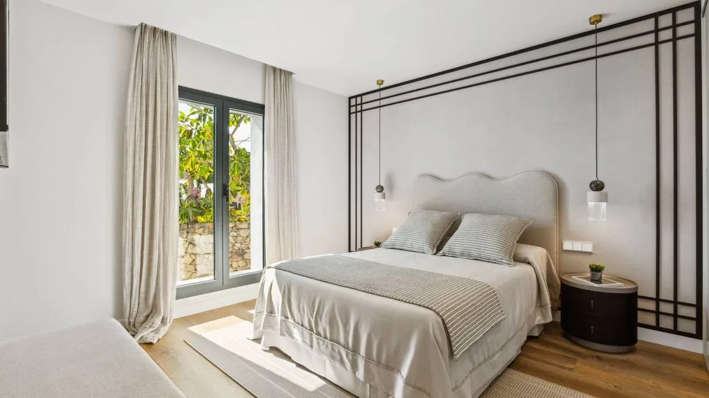 Magamistoad - Luxury Villa with Sea View in Nueva Andalucía