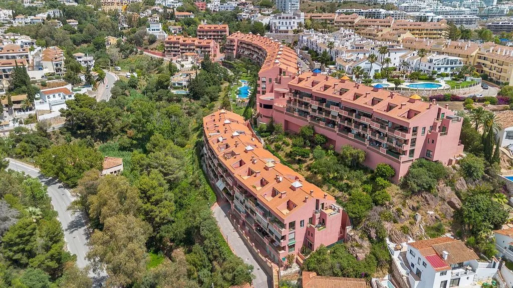 Õhuvaade - 3-Bed Apartment with Pool in Torreblanca, Fuengirola