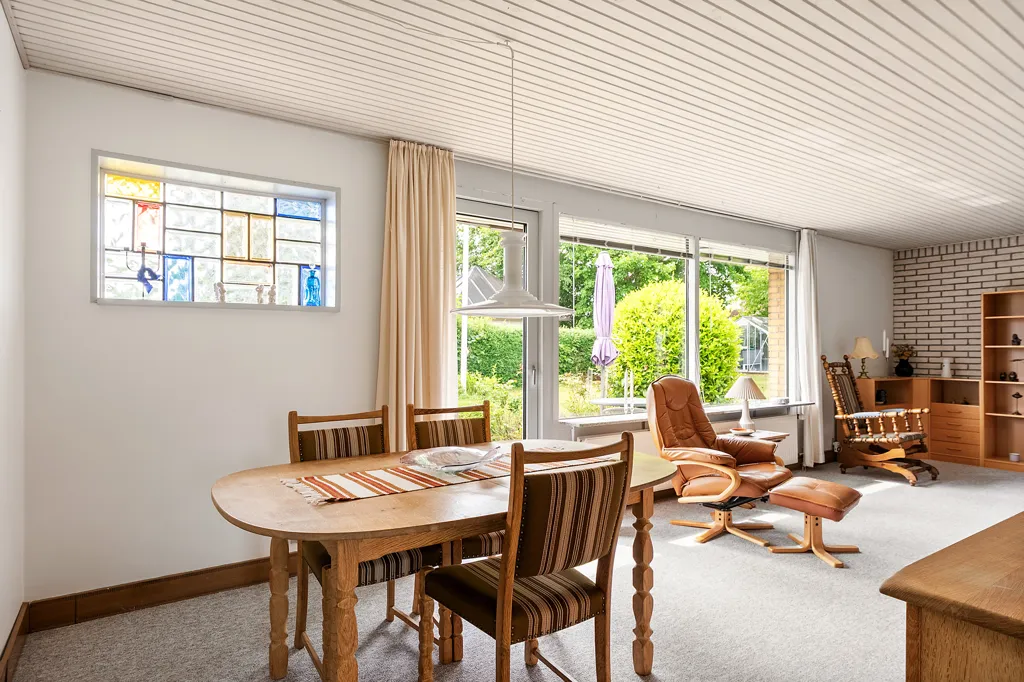 Séjour - 1976 Villa with Garden in Svendborg