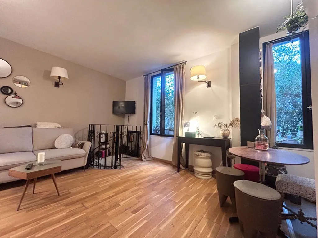 Living Room - Apartment with Terrace in Nogent-sur-Marne