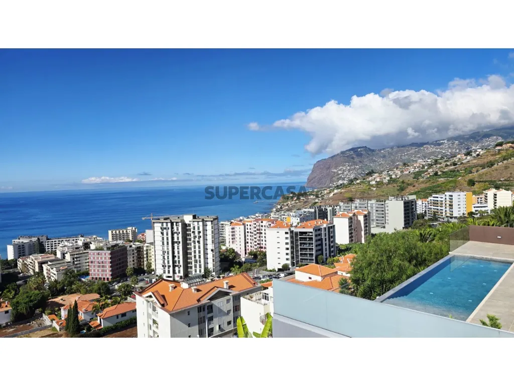 Piscine - Contemporary House with Sea View in Ajuda