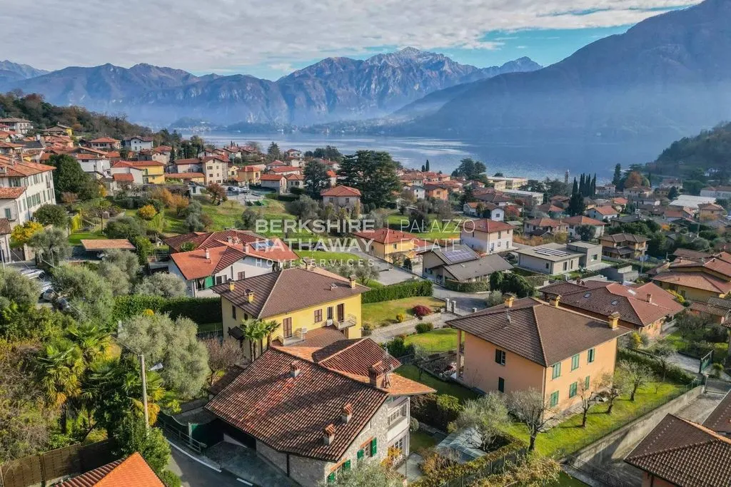 Lake View Villa with Garden in Tremezzina