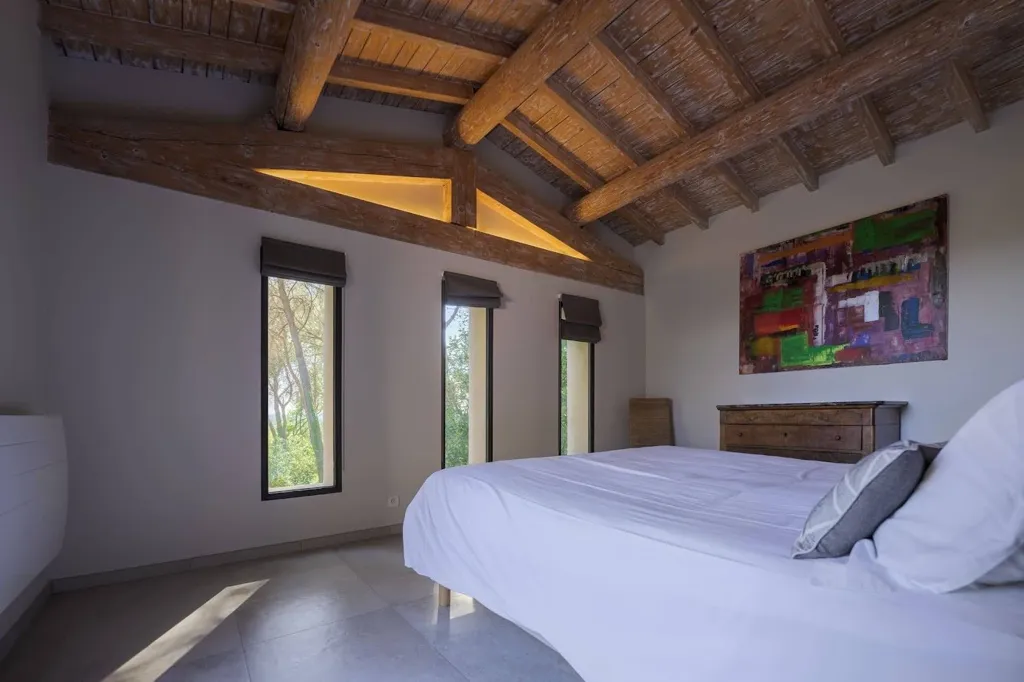 Chambres - Domaine Viticole Bio avec Piscine au Cœur de l'AOP Ventoux