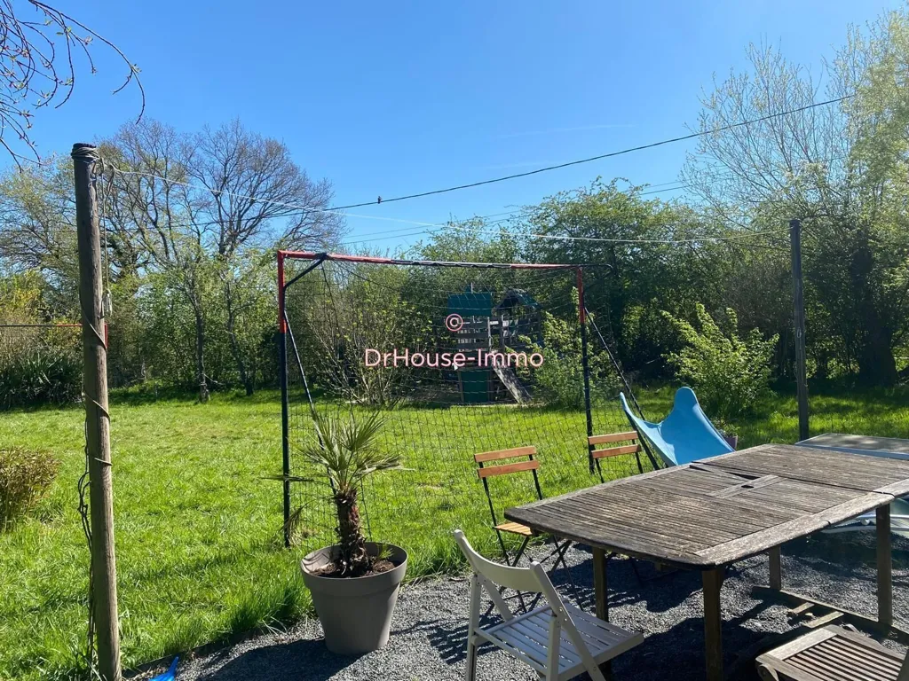 Garden - Charming Longère with Equestrian Facilities in Manthelan