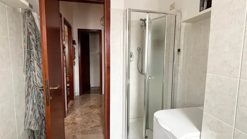 Salles de bain - Apartment with Large Terrace in Isolotto, Florence