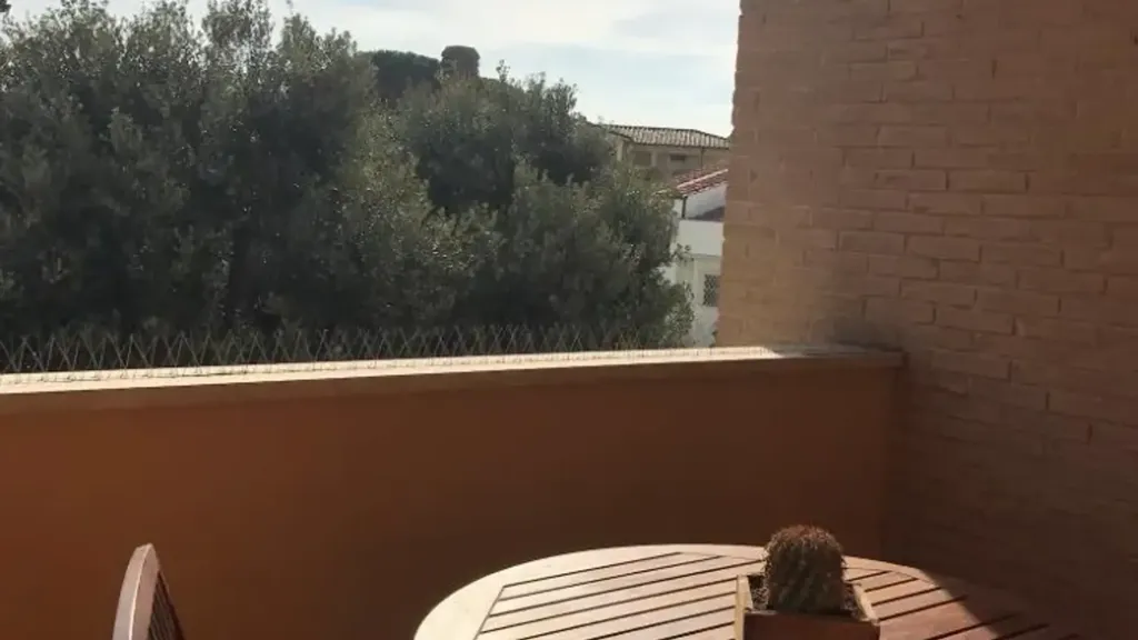 Balcon - Trilocale with Balcony near Fregene Beach, Fiumicino