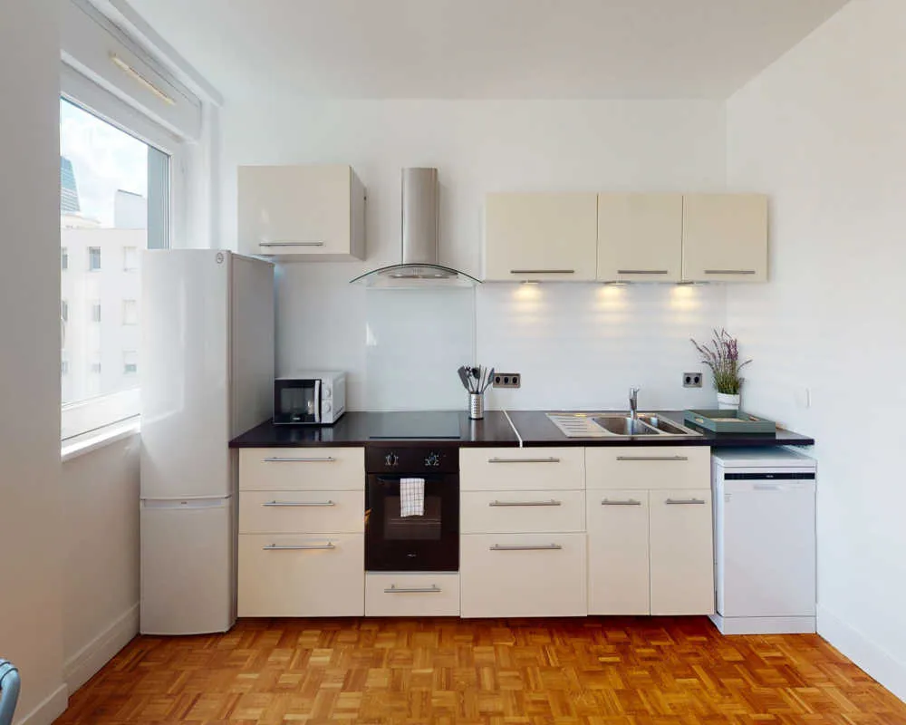 Cuisine - Chambre Meublée à Courbevoie, Proche Métro