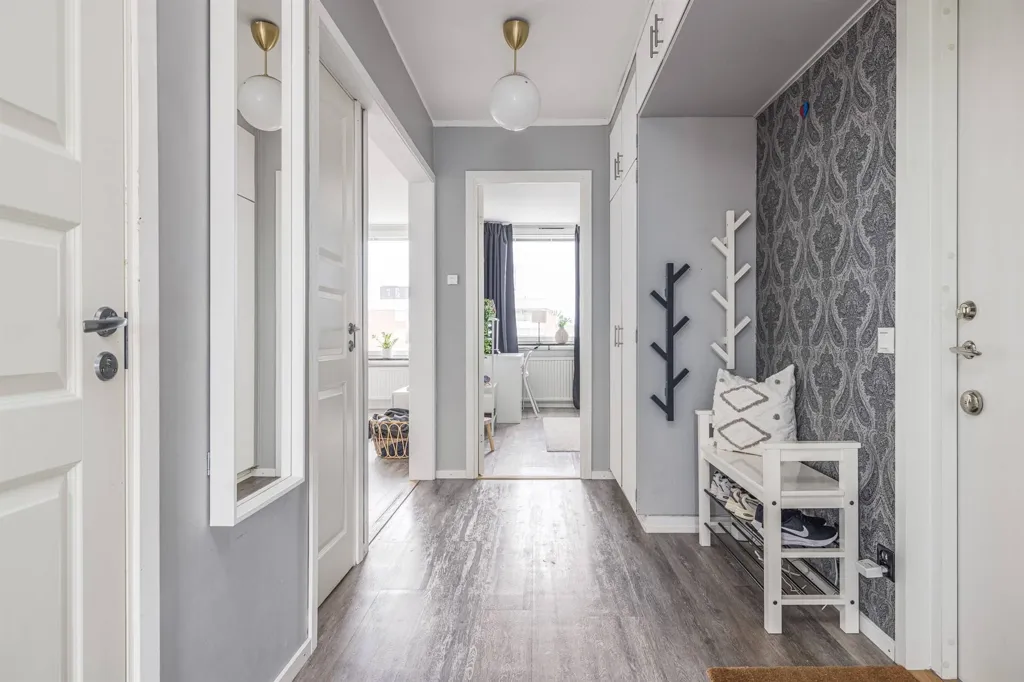 Hallway - Apartment with Balcony in Sundsvall