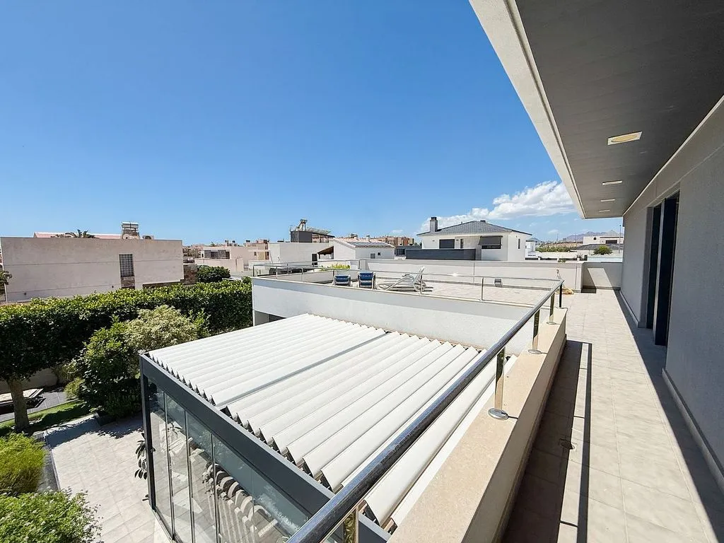 Terrace - Villa with Pool and Terrace in Águilas