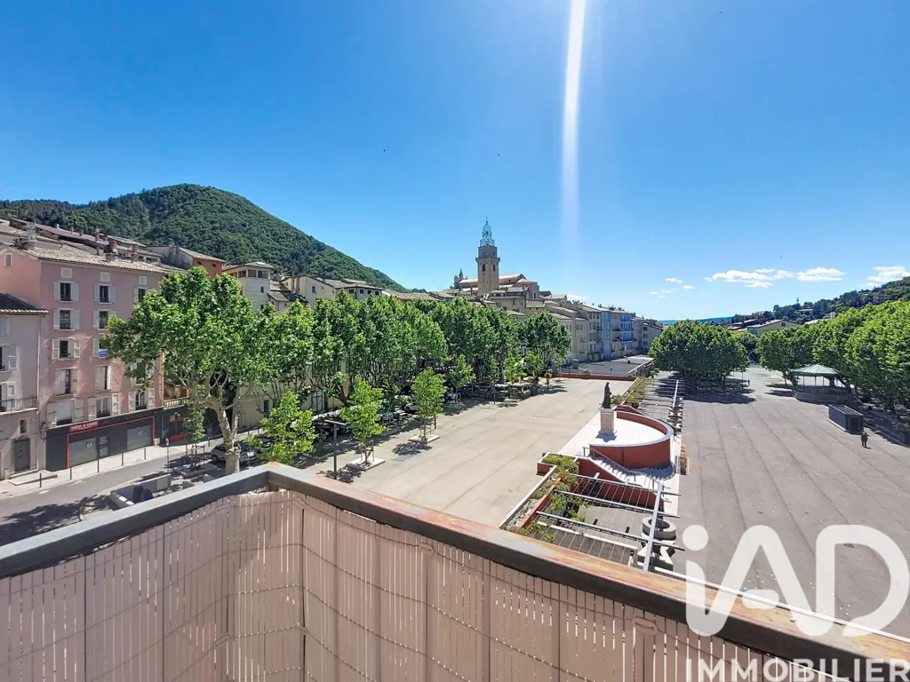 Balcon - Appartement Rénové avec Balcons à Digne-les-Bains