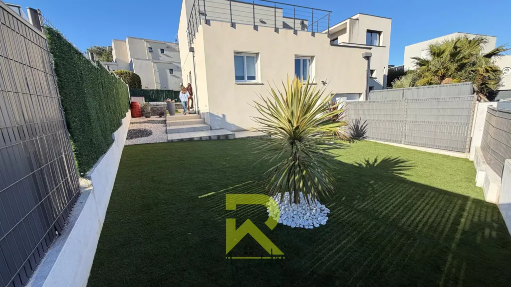 Jardin - Villa Contemporaine avec Piscine près d'Agde