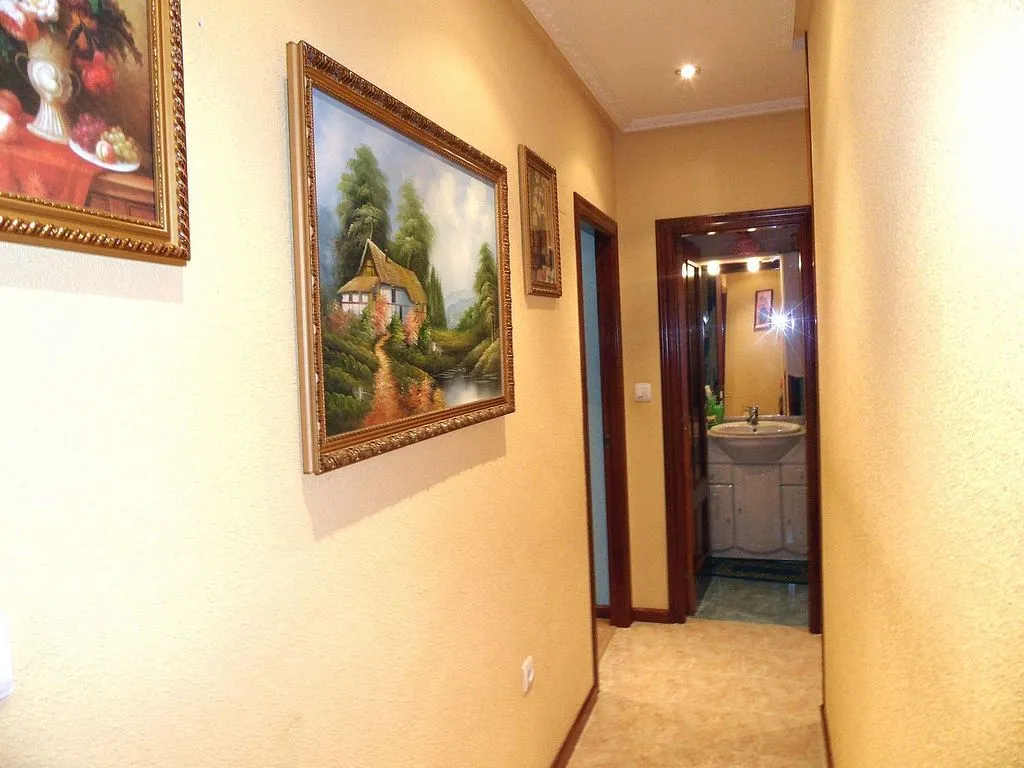 Esik - Ground Floor Flat in Private Urbanisation, Mieres