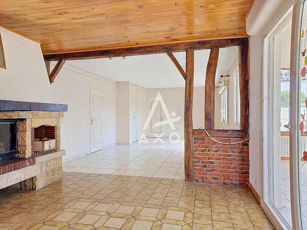 Elutuba - House with Office and Garden in Pannes