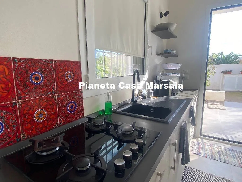 Cuisine - Semi-detached Villa with Sea View in Marsala