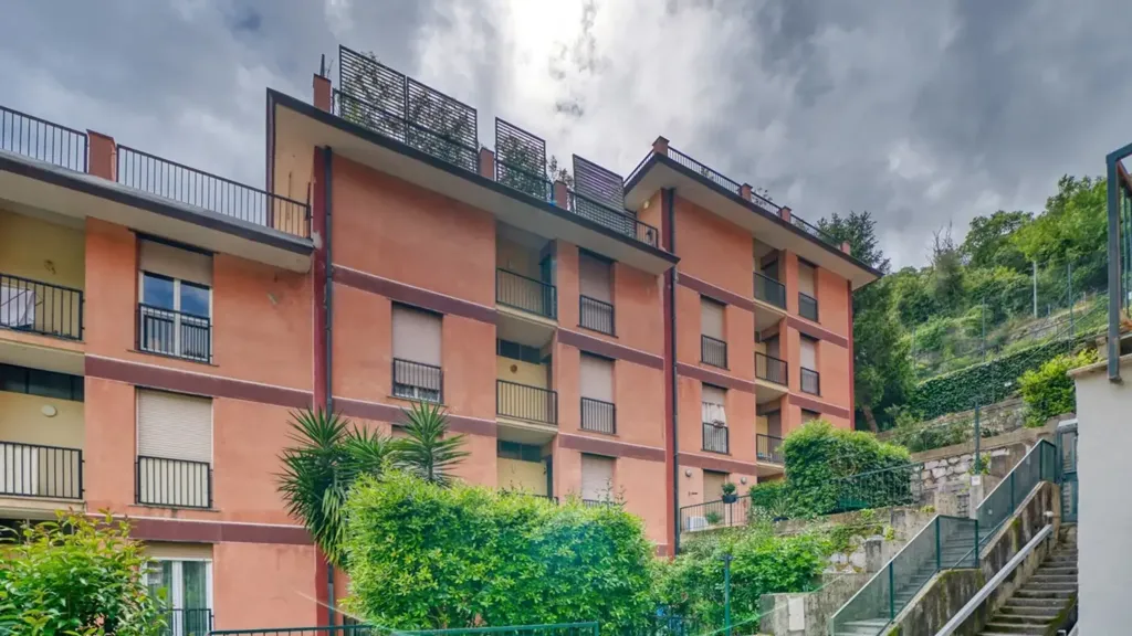 Välivaade - Spacious Duplex with Pools in Rapallo