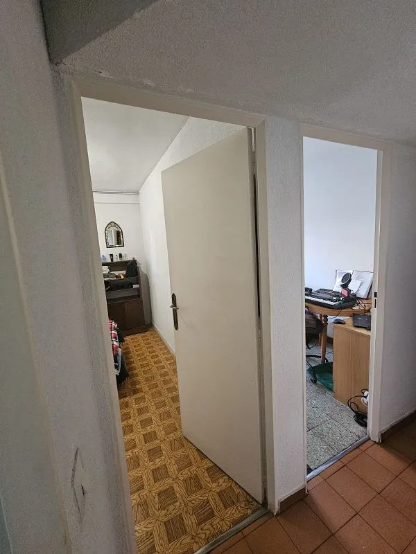 hallway_entrance