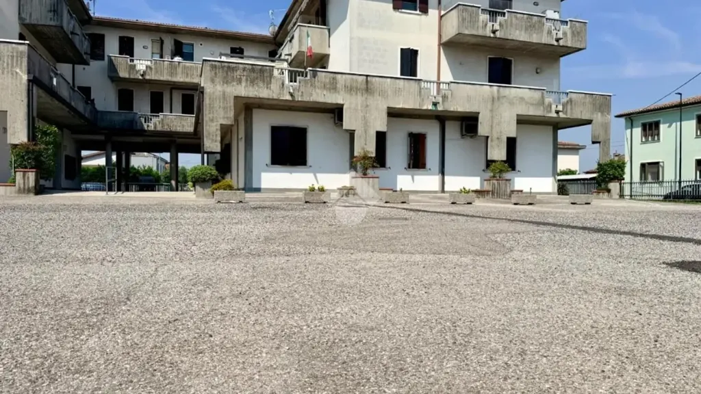 Extérieur - Ground Floor Apartment with Garage in Vigasio