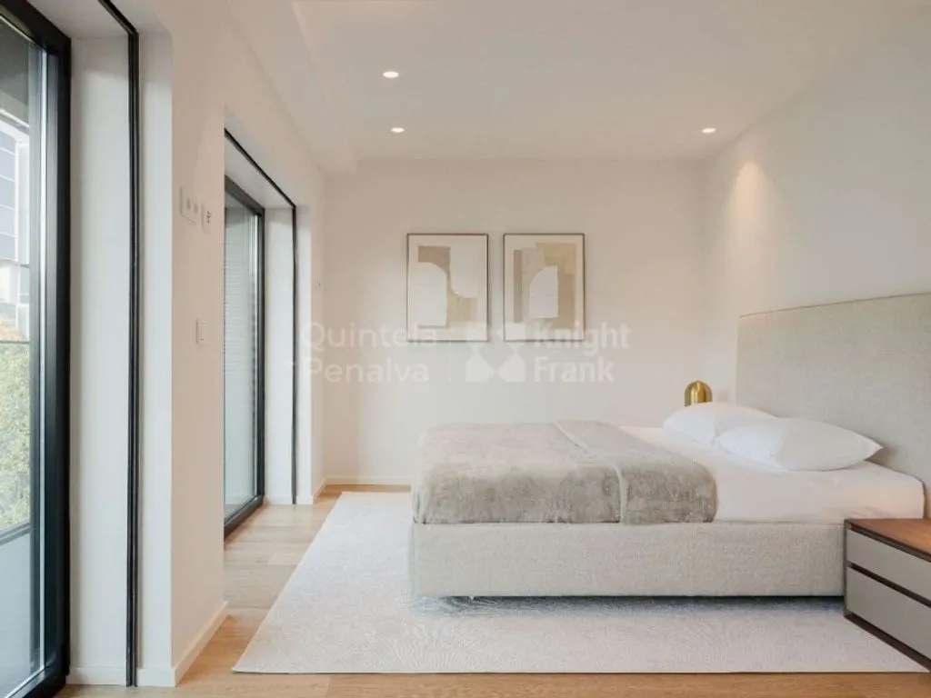 Bedrooms - Luxury Flat with Balcony in Avenidas Novas