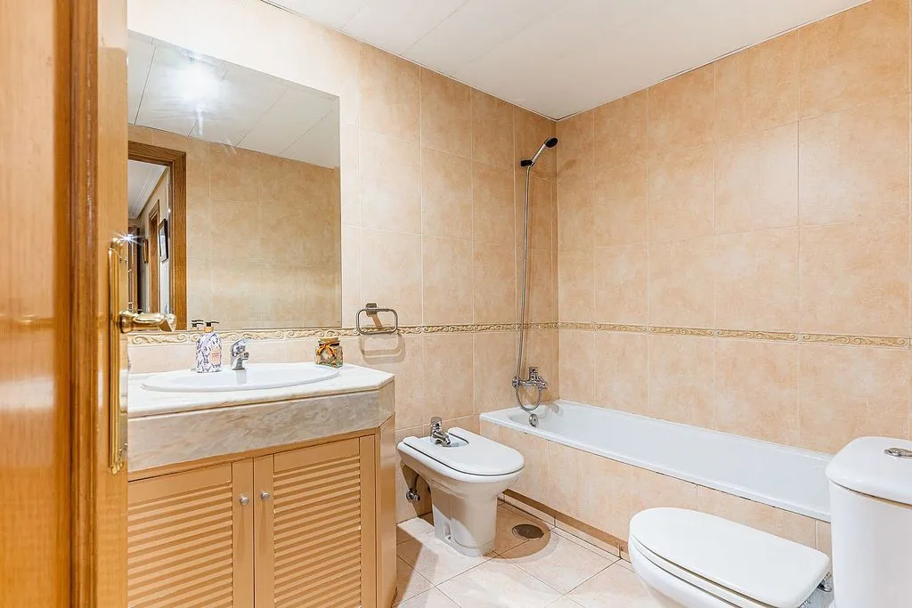 Salles de bain - Penthouse with Pool in Prado de Somosaguas