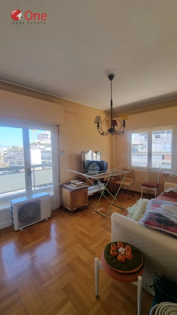 Séjour - Bright Corner Apartment with View in Athens