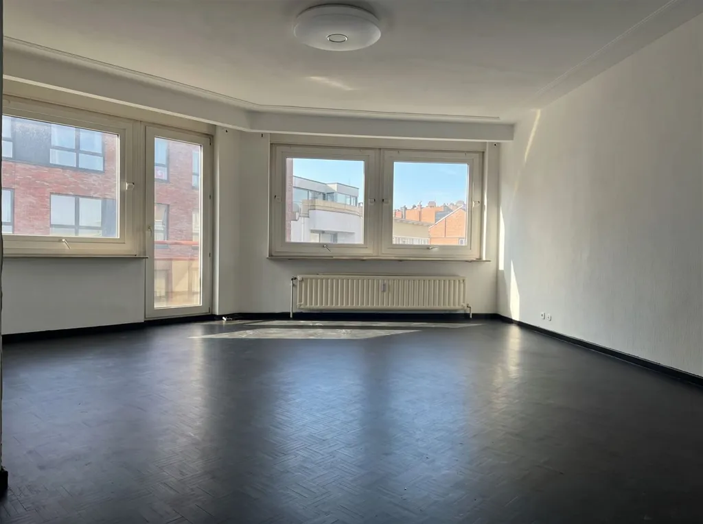 Toad - Apartment with Terrace in Molenbeek-Saint-Jean