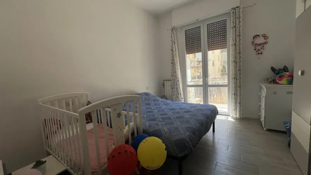 Chambres - Rusticated Apartment with Balcony in Scandicci