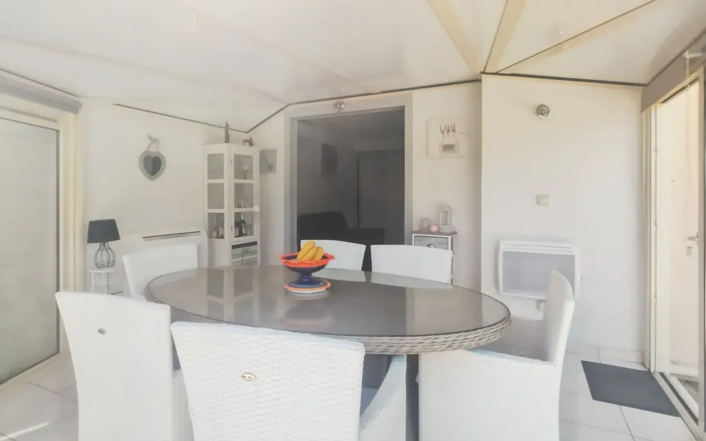 Salle à manger - Maison avec Jardin Privatif à Vendres