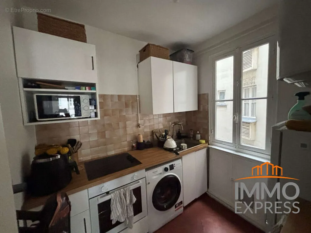 Cuisine - Appartement 2 Pièces avec Ascenseur à Paris-5e