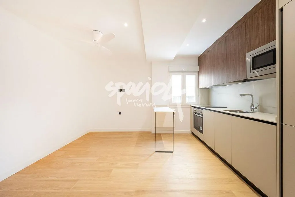 Cuisine - Modernised Flat with West View in Pueblo Nuevo