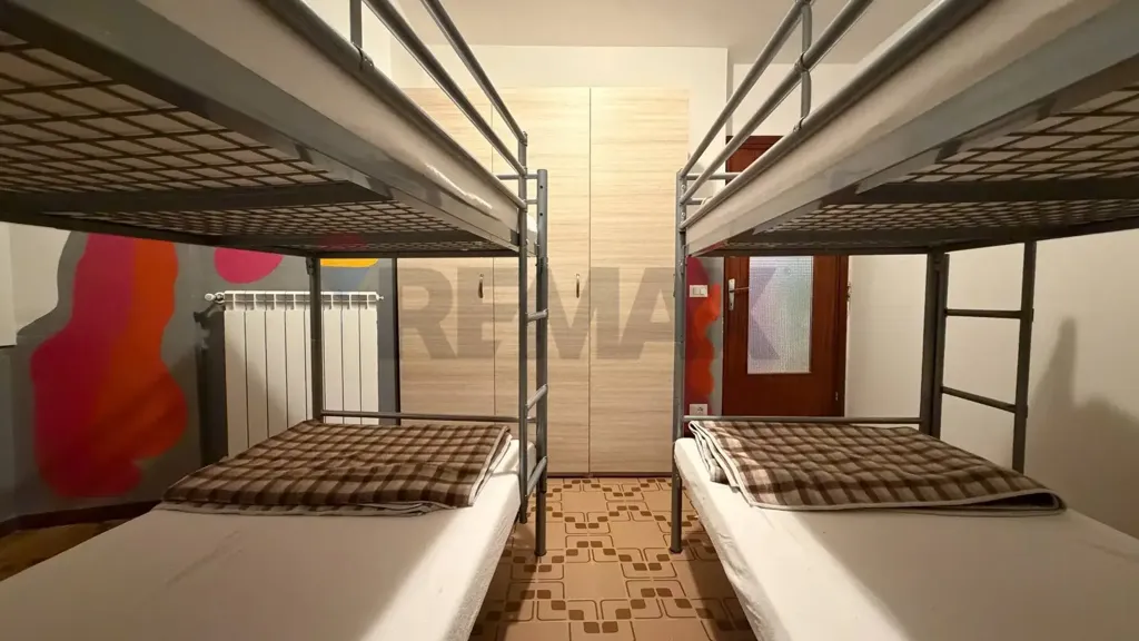 Magamistoad - Rearranged Terraced House in Serina