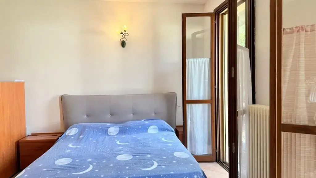Chambres - Armed Studio with Garage in Faenza