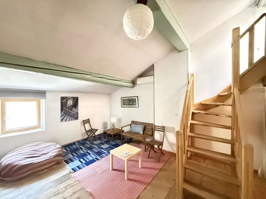 Soggiorno - Charming House with Terrace in Arles