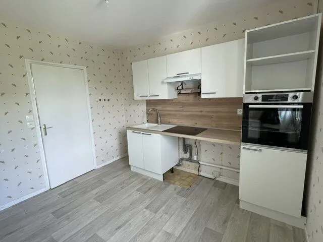 Cuisine - Appartement T3 avec Ascenseur et Parking en Centre-Ville