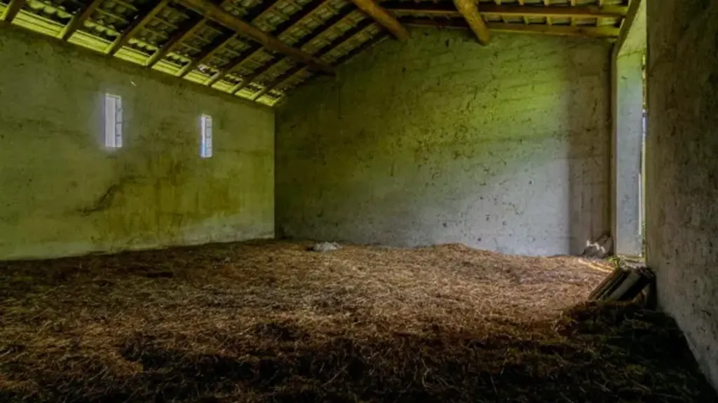 Pièces - Rustic Property with Alpine View near Colle