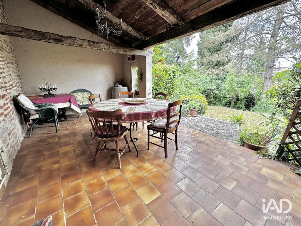 Terrace - Charming House with Pool near Cahors