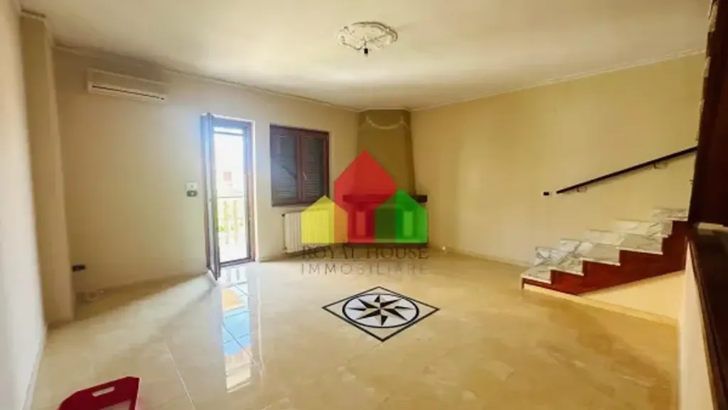 Pièces - Villa with Garden in Villaricca