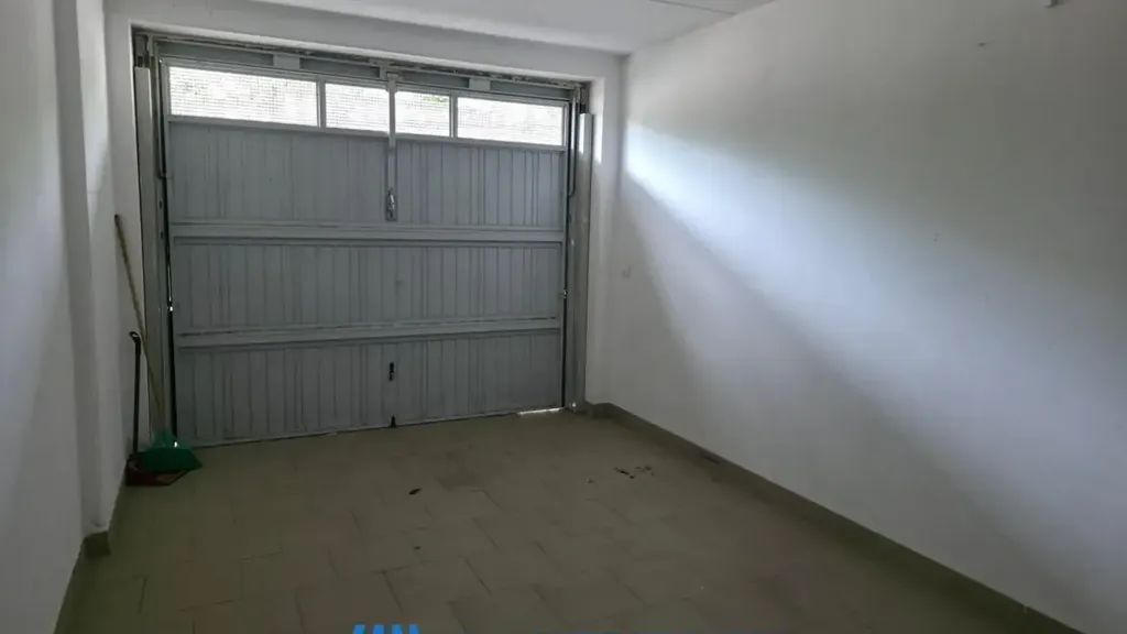 Appartement 4 pièces à IT